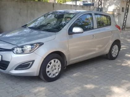 2012 Hyundai i20 Diesel MT for sale in New Delhi