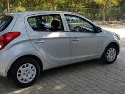 2012 Hyundai i20 Diesel MT for sale in New Delhi