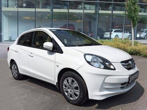 Used Honda Amaze MT car at low price