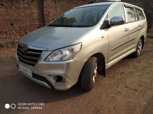 Used Toyota Innova 2005 MT for sale 