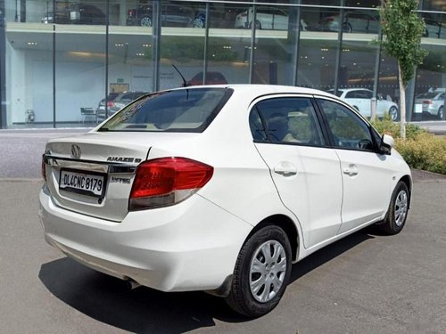 Used Honda Amaze MT car at low price