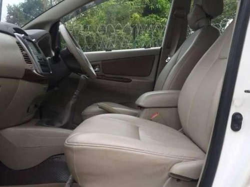 Toyota Innova 2015 MT for sale