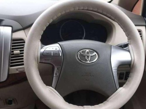 Toyota Innova 2015 MT for sale