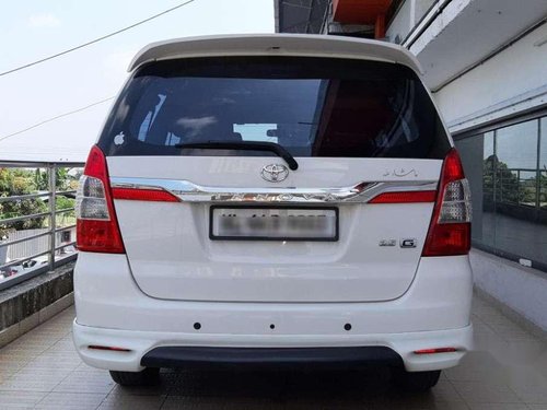 Used Toyota Innova 2.5 GX 7 STR MT car at low price