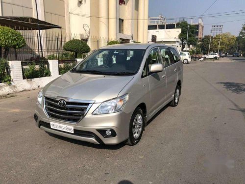 Used Toyota Innova MT car at low price