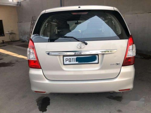 Used Toyota Innova MT car at low price