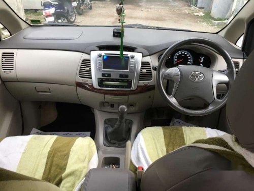 Toyota Innova 2.0 V, 2012, Diesel MT for sale 