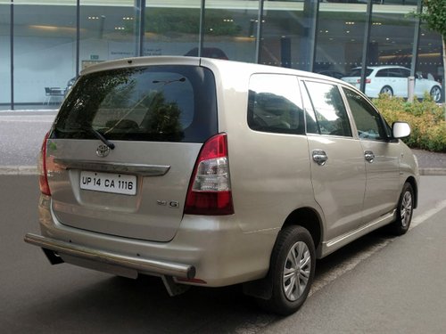 2013 Toyota Innova 2.5 G Diesel MT for sale in New Delhi