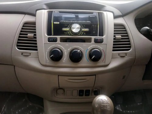 2013 Toyota Innova 2.5 G Diesel MT for sale in New Delhi