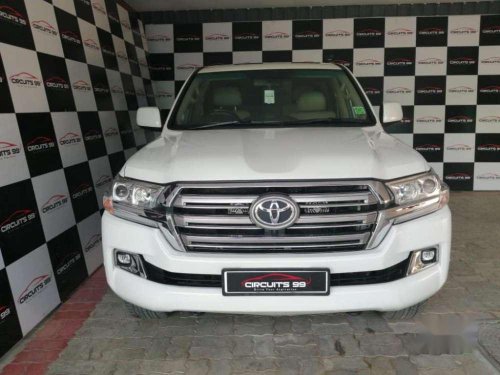 2010 Toyota Land Cruiser AT for sale 