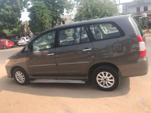 Toyota Innova 2012 AT for sale 