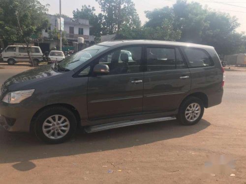 Toyota Innova 2012 AT for sale 