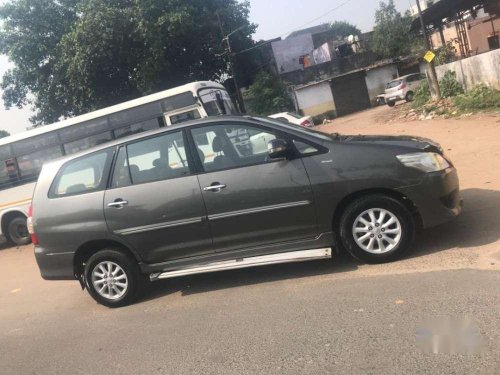 Toyota Innova 2012 AT for sale 