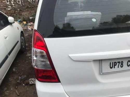 Toyota Innova 2013 MT for sale