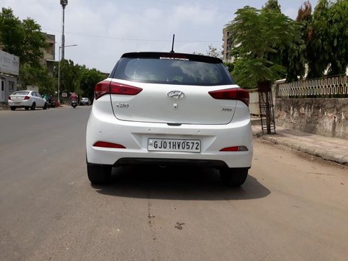 Used 2018 Hyundai Elite i20 1.2 Asta Dual Tone MT for sale in Ahmedabad