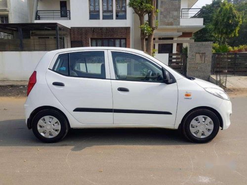 Hyundai i10 Magna, 2014, Petrol MT for sale in Ahmedabad 