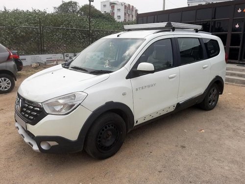 Used 2015 Renault Lodgy 110PS RxZ 7 Seater MT for sale in Hyderabad