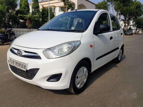 Hyundai i10 Magna, 2014, Petrol MT for sale in Ahmedabad 