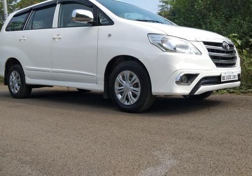 Used Toyota Innova MT car at low price in Nashik