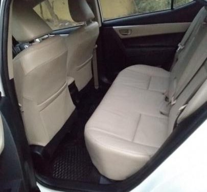 Used Toyota Corolla Altis MT car at low price in New Delhi