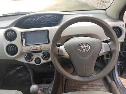 Toyota Etios Liva GD MT 2015 in Hyderabad