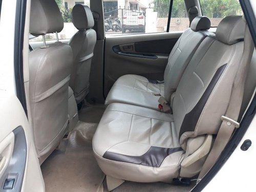 Toyota Innova 2004-2011 2.5 G4 Diesel 8-seater MT for sale in Ahmedabad