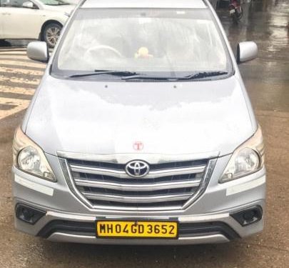 Toyota Innova 2015 MT for sale in Thane 