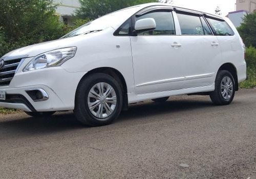 Used Toyota Innova MT car at low price in Nashik