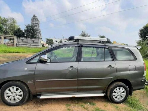 Toyota Innova 2.5 V 7 STR, 2011, Diesel MT for sale in Chennai 