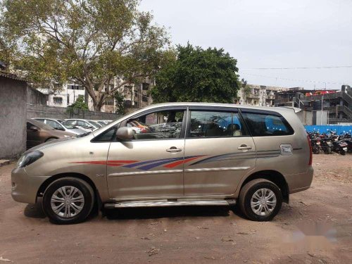 Toyota Innova 2.5 G 8 STR BS-III, 2007, Diesel MT for sale in Surat 