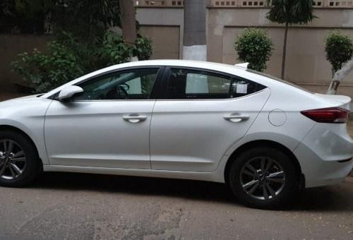 Used Hyundai Elantra CRDi SX 2018 MT for sale in New Delhi