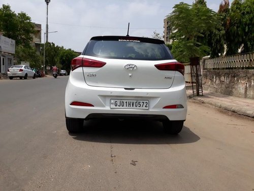 Used 2018 Hyundai Elite i20 1.2 Asta Dual Tone MT for sale in Ahmedabad