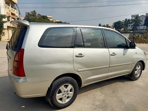 Used 2005 Toyota Innova MT 2004-2011 for sale in Hyderabad