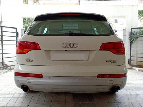 Audi Q7 3.0 TDI Quattro Premium Plus AT 2008 in Hyderabad