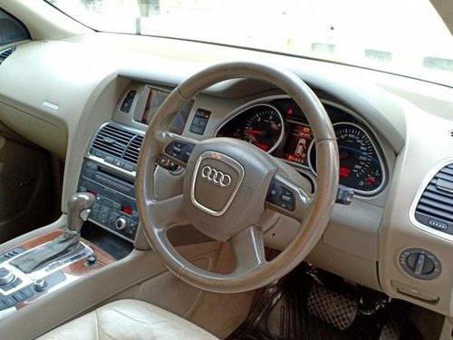 Audi Q7 3.0 TDI Quattro Premium Plus AT 2008 in Hyderabad