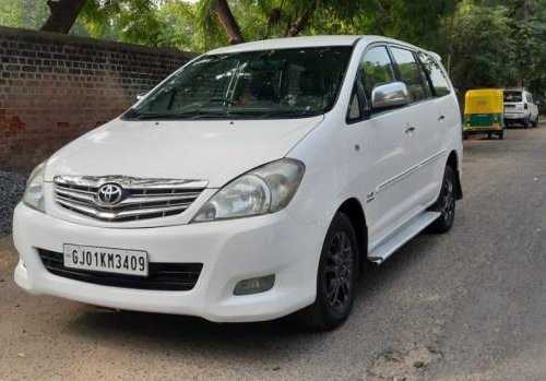 Toyota Innova 2004-2011 2011 MT for sale in Ahmedabad