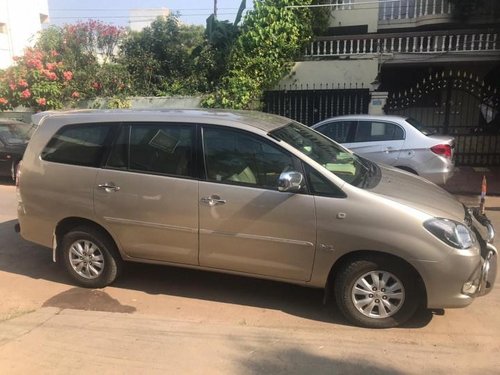 Used Toyota Innova MT 2004-2011 car at low price in Hyderabad