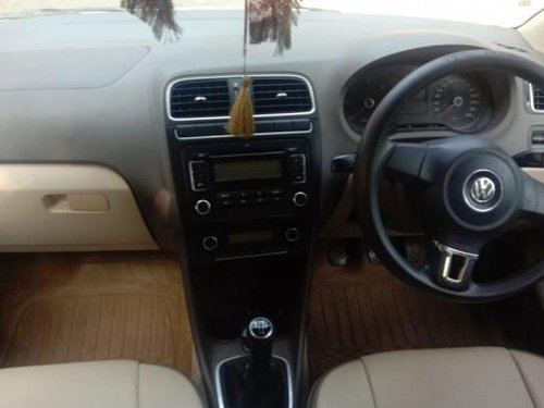 Volkswagen Vento Diesel Highline 2011 MT for sale in New Delhi