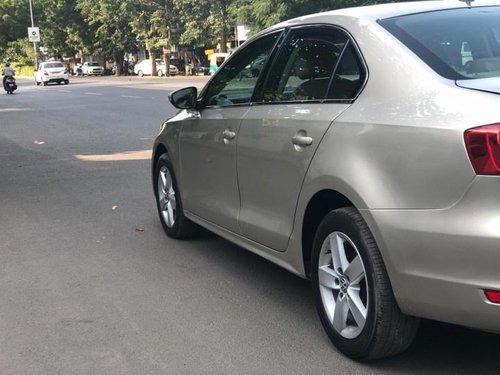 Volkswagen Jetta 2.0 TDI Comfortline MT 2007-2011 2013 in Ahmedabad