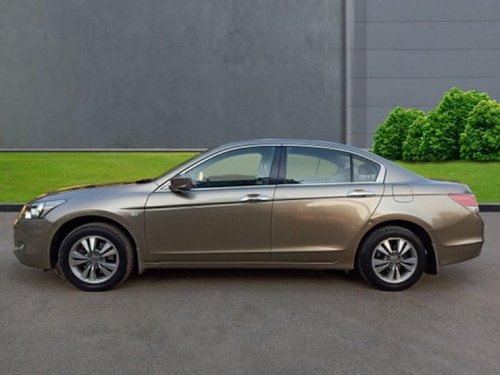 2010 Honda Accord MT for sale at low price in New Delhi