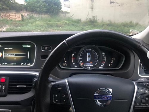 2016 Volvo V40 D3 Diesel AT for sale in New Delhi