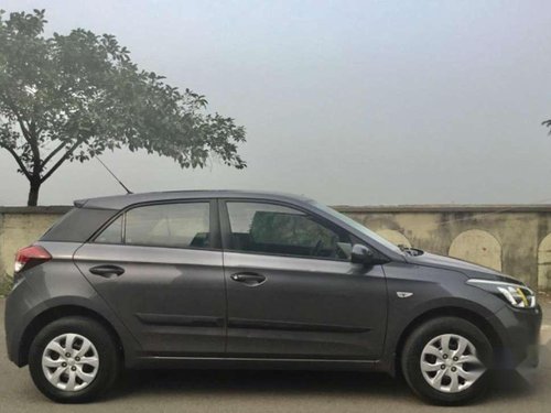 Used Hyundai i20 Magna 1.2 MT for sale in Surat  at low price