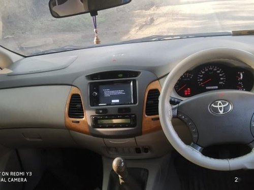 Used 2010 Toyota Innova MT 2004-2011 for sale in Nashik