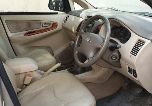 Used 2007 Toyota Innova MT in Mumbai 2004-2011 for sale