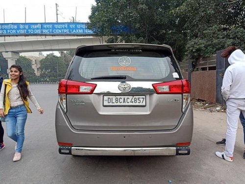 Toyota Innova Crysta 2.4 G MT 2017 in New Delhi