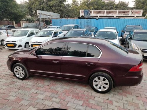 2011 Skoda Superb Elegance 1.8 TSI AT in Ahmedabad for sale at low price