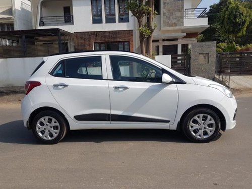 2014 Hyundai i10 Sportz MT for sale at low price in Ahmedabad