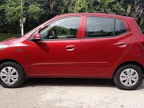 Hyundai i10 Sportz AT 2013 for sale in Hyderabad