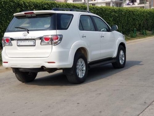 Toyota Fortuner 4x2 Manual MT 2012 for sale in New Delhi