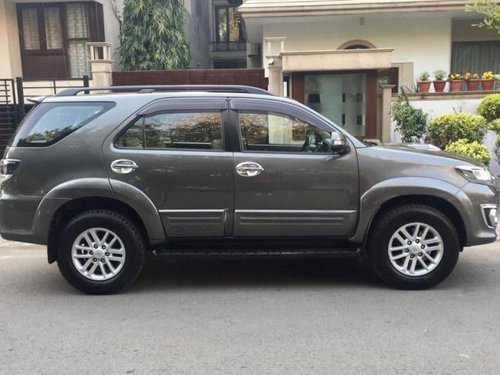 2013 Toyota Fortuner 4x4 MT in New Delhi for sale at low price